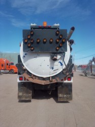 CAMION VACTOR - STERLING - L8500 - 09652 - 7